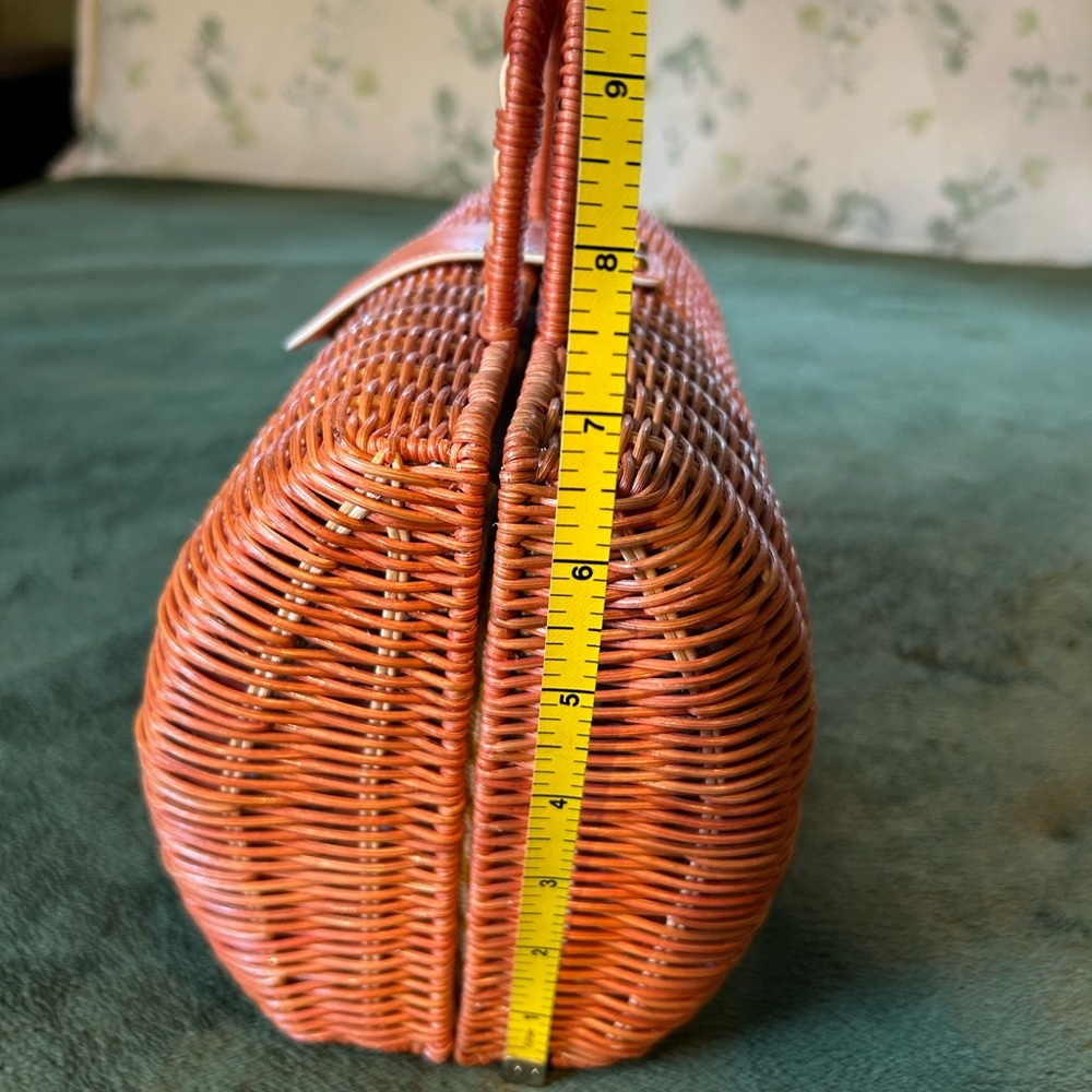 Maxx New York Orange Woven Barrel Clutch - Picture 11 of 13